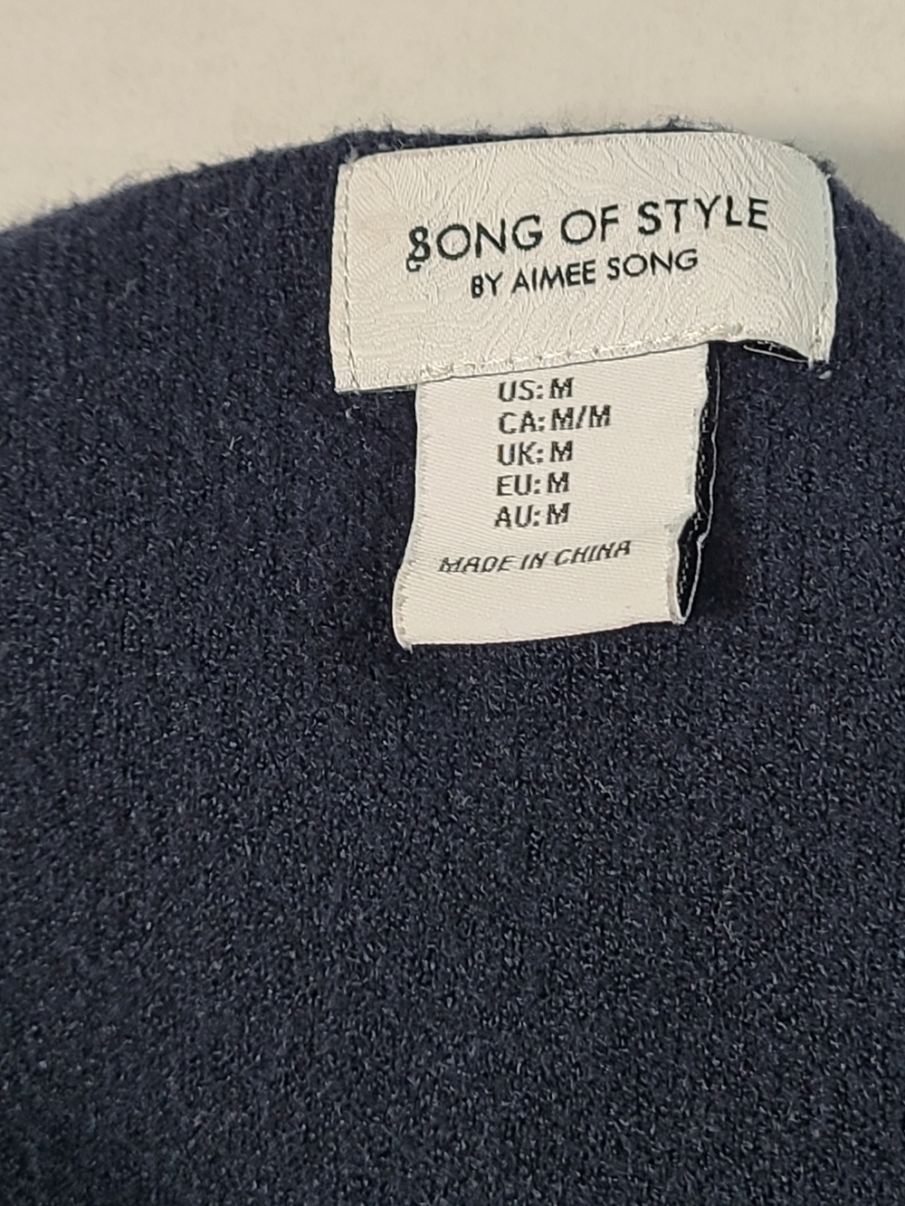 Song of Style By Aimee Song Stylish Womens Navy Knit Top Gold Buttons Medium - Picture 5 of 10